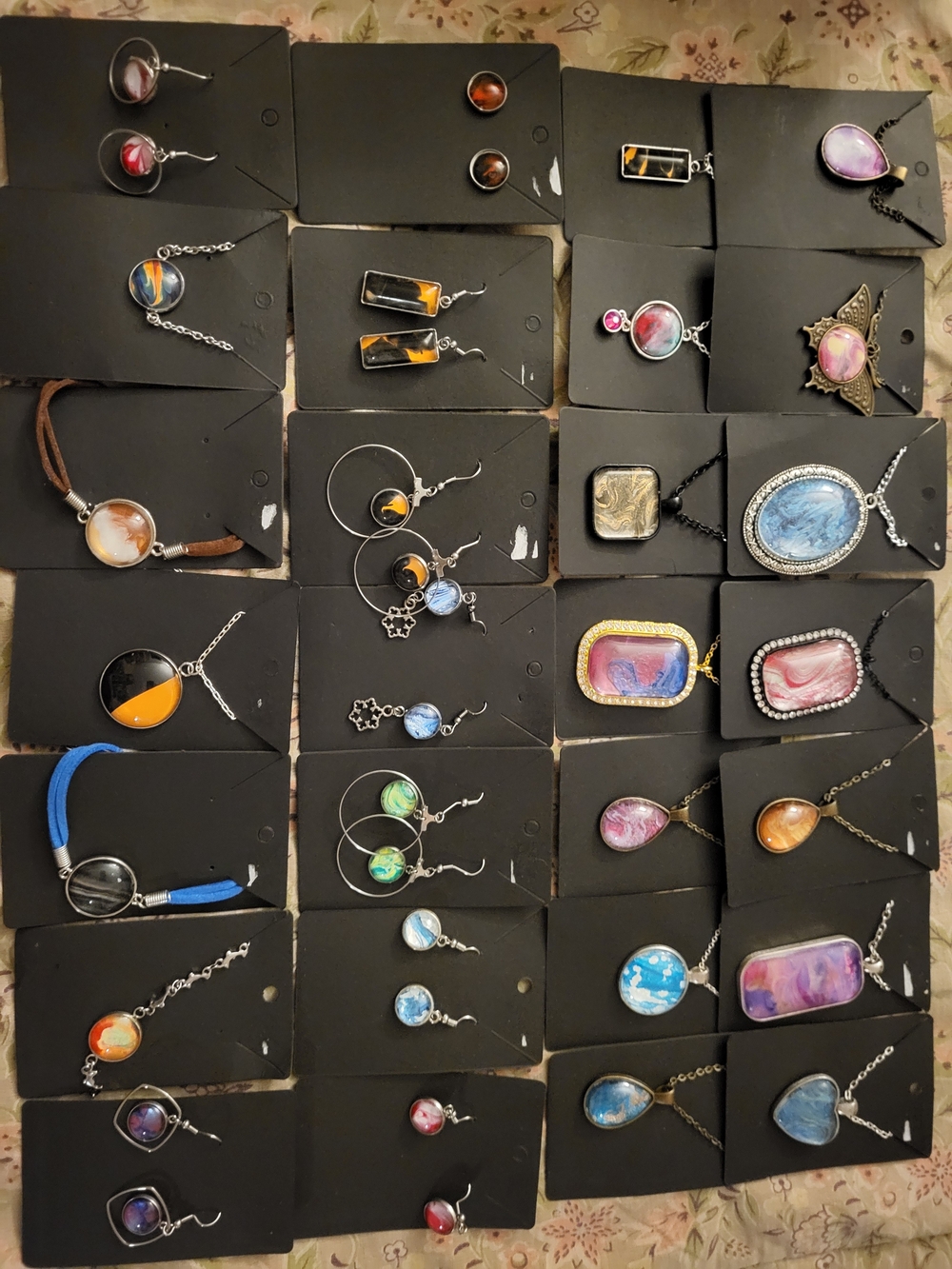 Handcrafted Multicolor Glass Pendant Jewellery - Fashion Jewellery